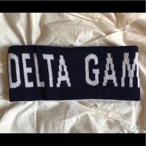 Reversible Delta Gamma Headband